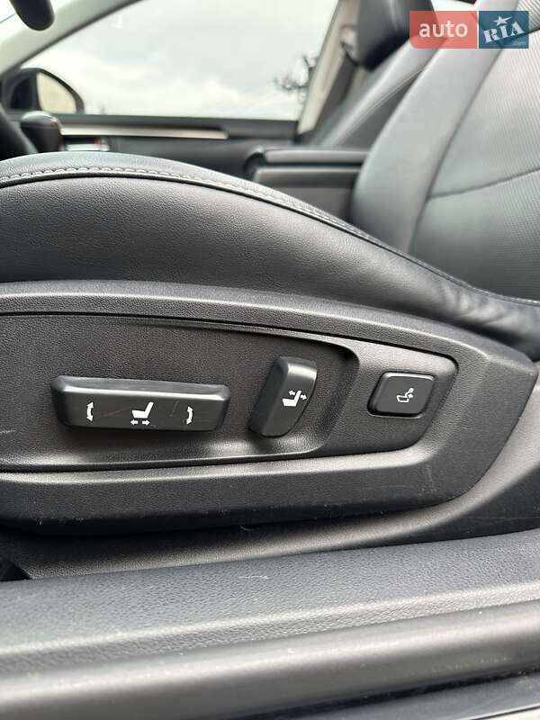 Седан Lexus ES 2015 в Белогородке фото 32 Седан Lexus ES 2015 в Белогородке