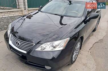 Седан Lexus ES 2006 в Тростянце