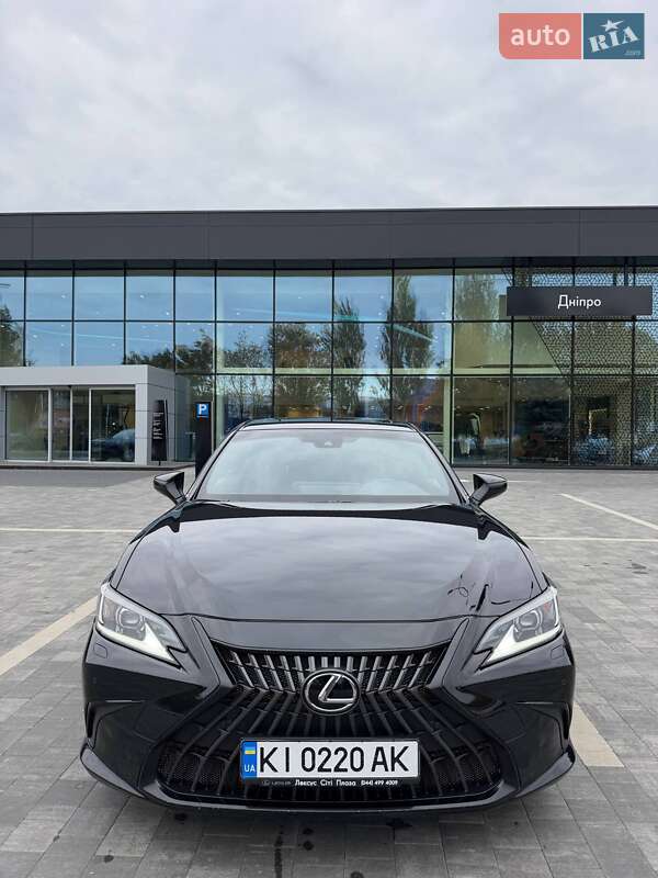 Седан Lexus ES 2023 в Днепре фото 4 Седан Lexus ES 2023 в Днепре