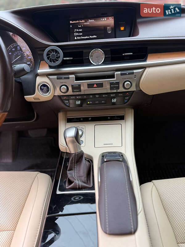 Седан Lexus ES 2017 в Виннице фото 15 Седан Lexus ES 2017 в Виннице