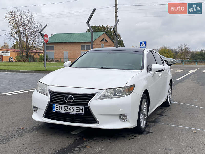 Седан Lexus ES 2013 в Киеве фото 2 Седан Lexus ES 2013 в Киеве