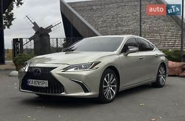 Седан Lexus ES 2020 в 