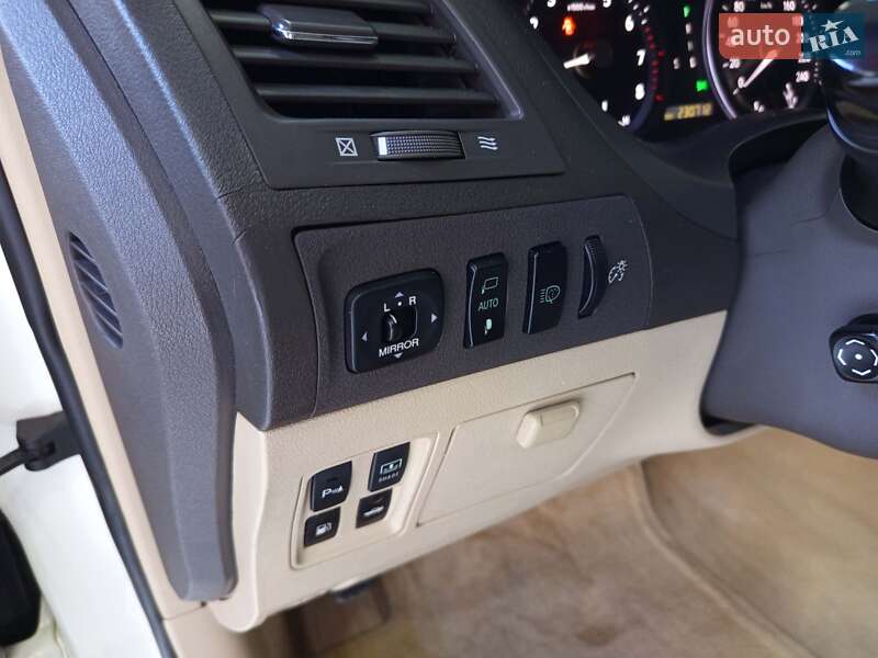 Седан Lexus ES 2006 в Одесі