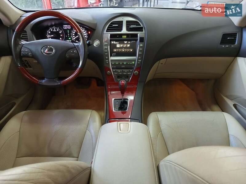 Седан Lexus ES 2006 в Одесі