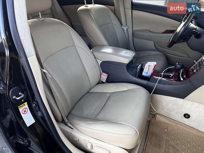 Седан Lexus ES 2007 в Тернополе