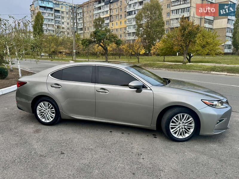Седан Lexus ES 2017 в Кам'янському фото 9 Седан Lexus ES 2017 в Кам'янському