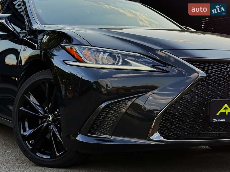 Седан Lexus ES 2023 в Киеве фото 13 Седан Lexus ES 2023 в Киеве