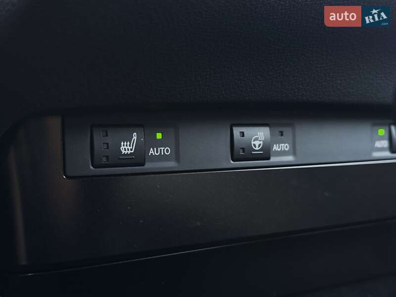 Седан Lexus ES 2023 в Киеве фото 40 Седан Lexus ES 2023 в Киеве