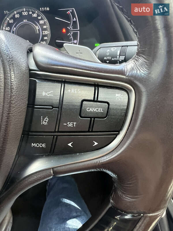 Седан Lexus ES 2019 в Днепре