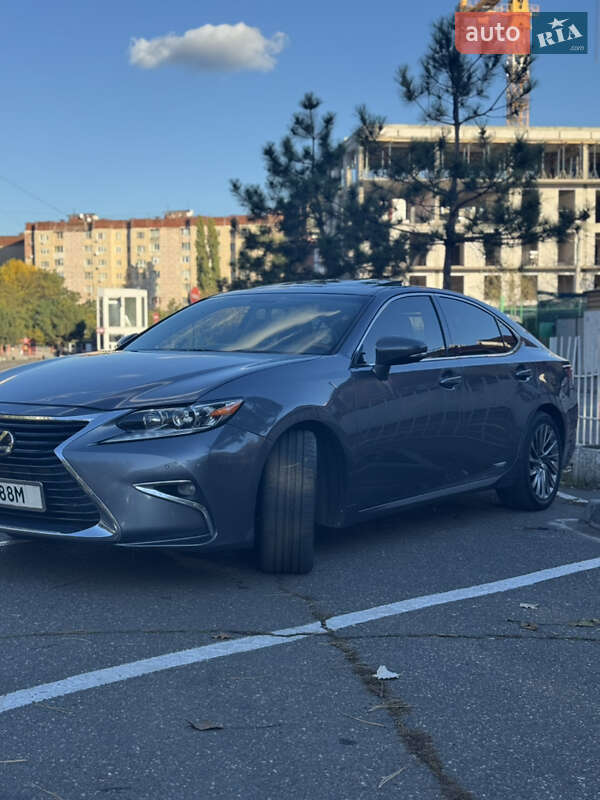 Седан Lexus ES 2014 в Одессе