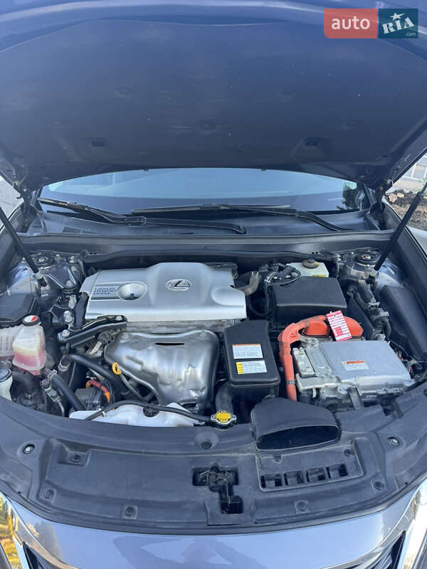 Седан Lexus ES 2014 в Одессе