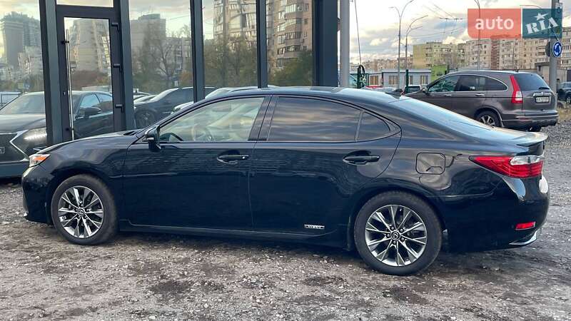 Седан Lexus ES 2013 в Киеве фото 4 Седан Lexus ES 2013 в Киеве