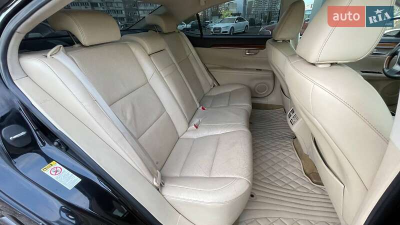 Седан Lexus ES 2013 в Киеве фото 9 Седан Lexus ES 2013 в Киеве
