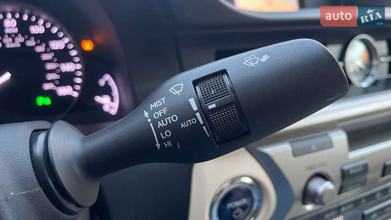 Седан Lexus ES 2013 в Киеве фото 16 Седан Lexus ES 2013 в Киеве