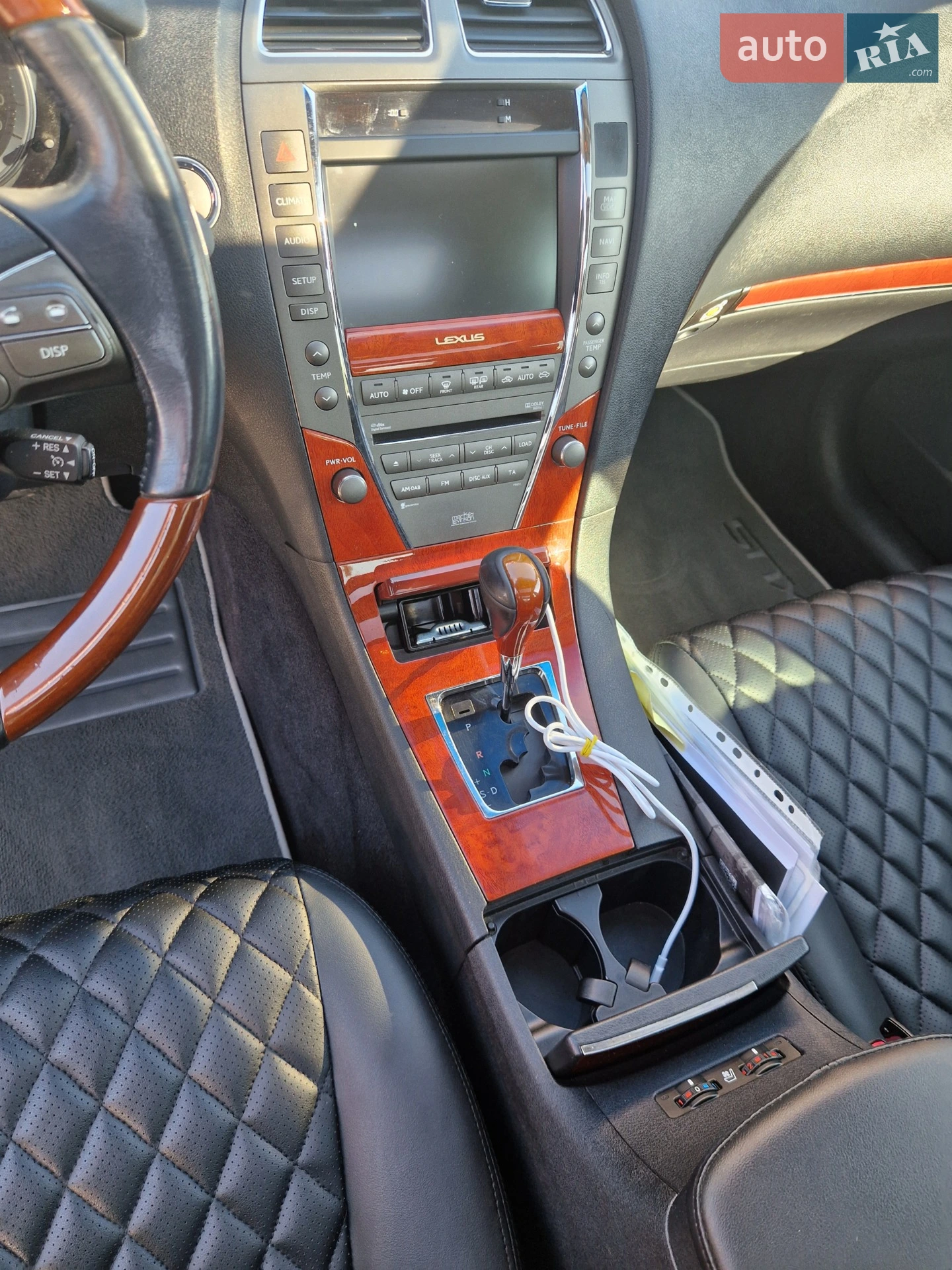2010 Lexus ES - мініатюра 12