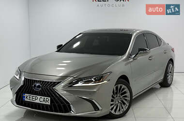 Седан Lexus ES 2019 в Одесі