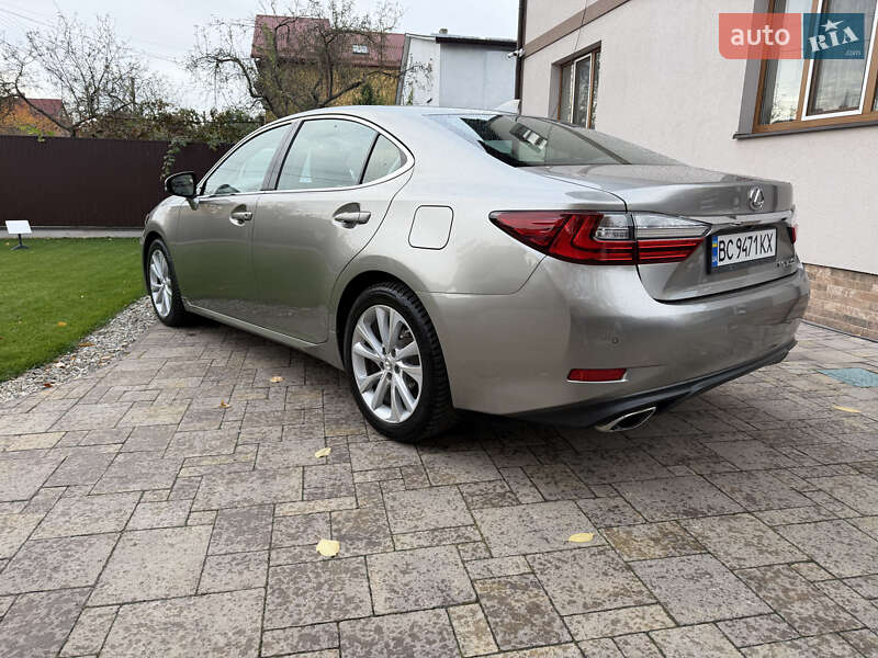 Седан Lexus ES 2017 в Львове фото 10 Седан Lexus ES 2017 в Львове