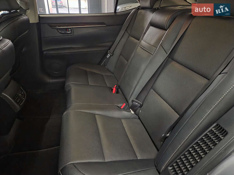 Седан Lexus ES 2014 в Николаеве фото 10 Седан Lexus ES 2014 в Николаеве