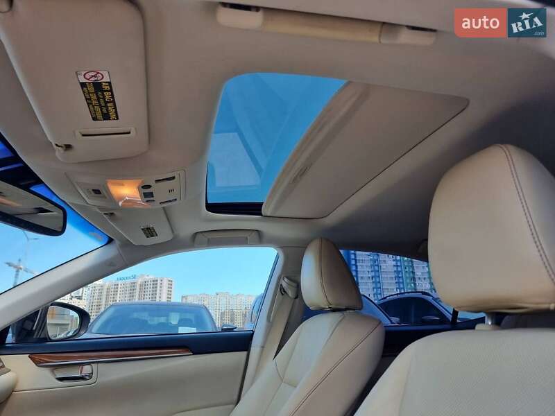 Седан Lexus ES 2013 в Одессе фото 4 Седан Lexus ES 2013 в Одессе