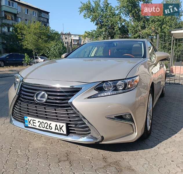 Lexus ES 2012
