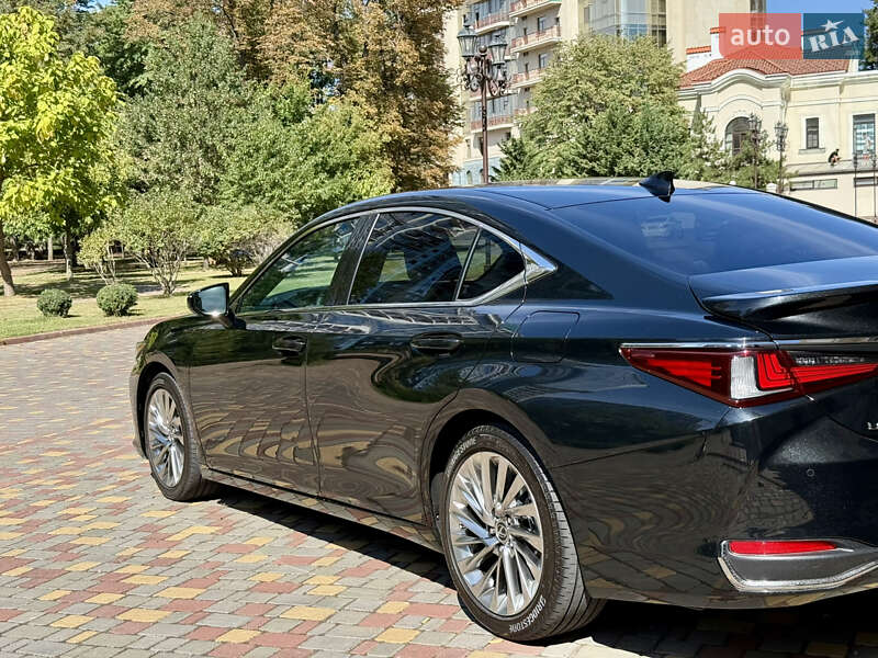Седан Lexus ES 2022 в Одессе фото 4 Седан Lexus ES 2022 в Одессе