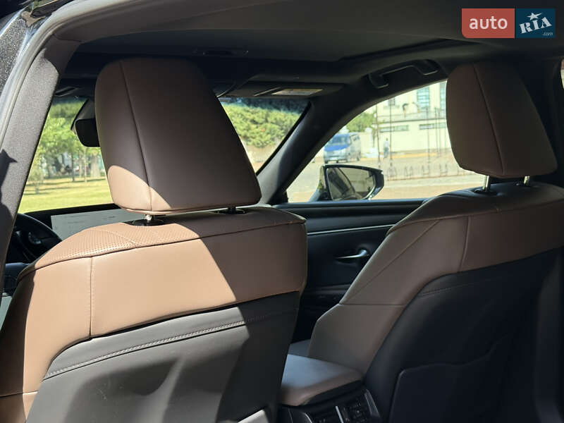 Седан Lexus ES 2022 в Одессе фото 12 Седан Lexus ES 2022 в Одессе