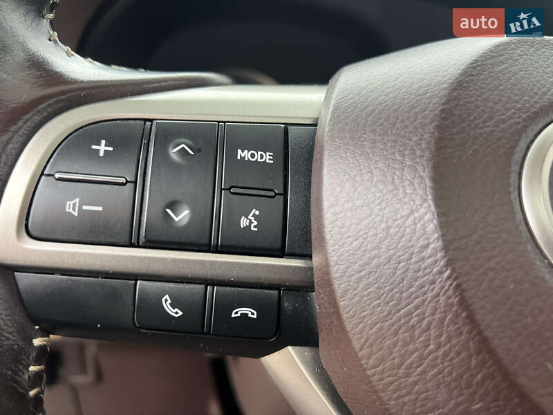 Седан Lexus ES 2017 в Дніпрі фото 20 Седан Lexus ES 2017 в Дніпрі