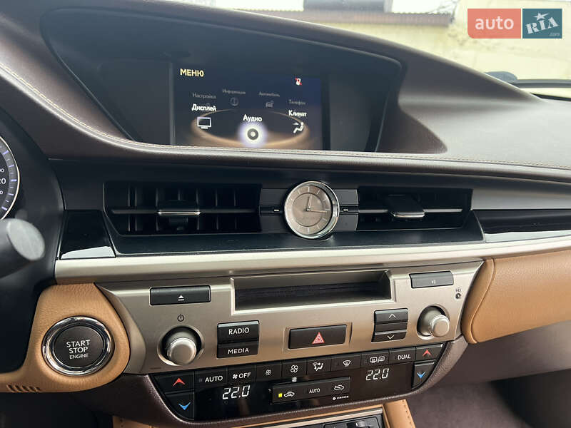 Седан Lexus ES 2017 в Дніпрі фото 35 Седан Lexus ES 2017 в Дніпрі