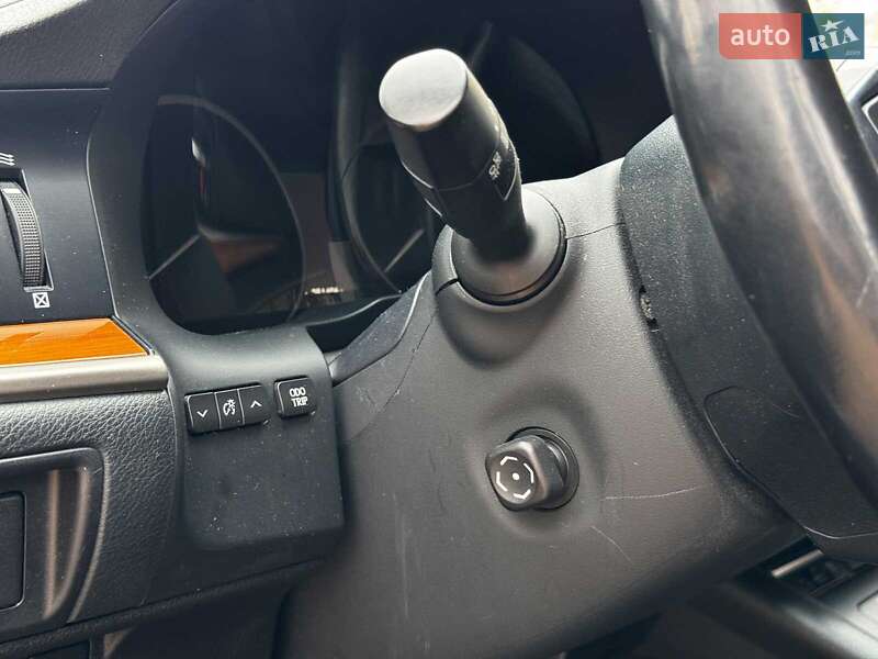 Седан Lexus ES 2014 в Киеве