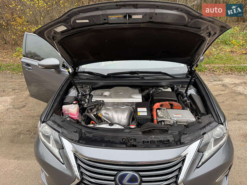 Седан Lexus ES 2015 в Одессе