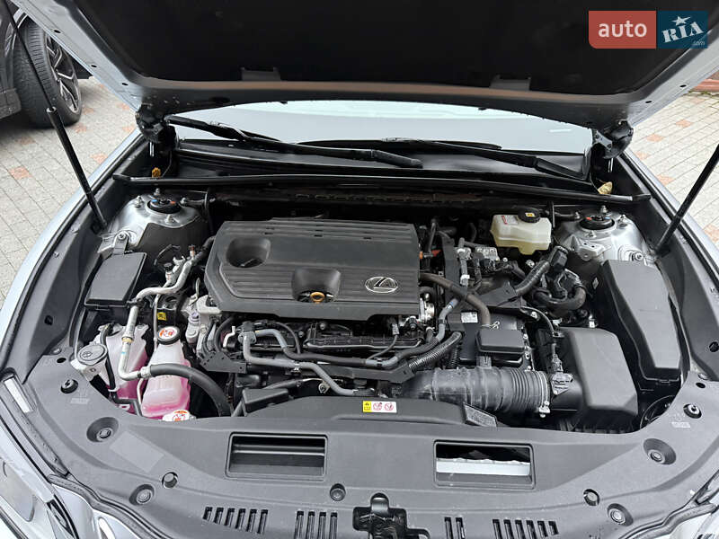 Седан Lexus ES 2022 в Києві фото 15 Седан Lexus ES 2022 в Києві