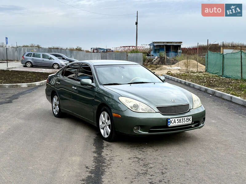 Седан Lexus ES 2004 в Тернополі