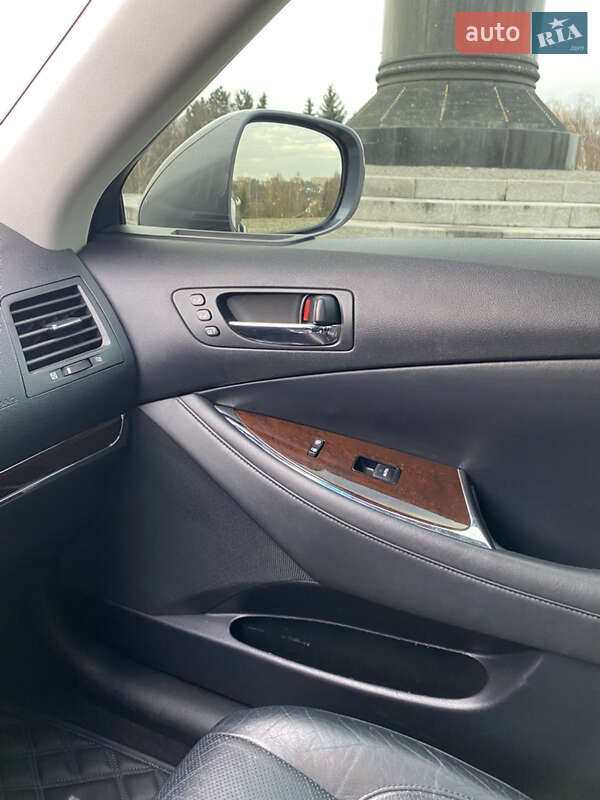 Седан Lexus ES 2011 в Житомире фото 48 Седан Lexus ES 2011 в Житомире