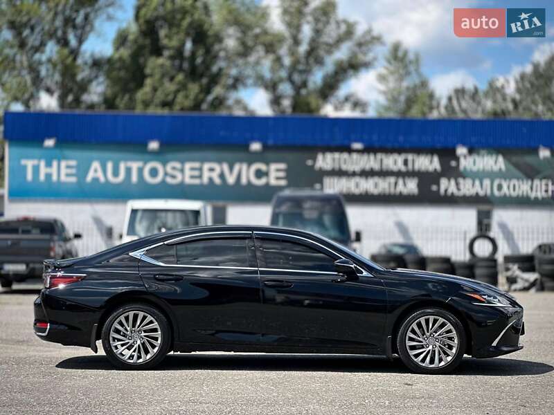 Седан Lexus ES 2024 в Киеве фото 23 Седан Lexus ES 2024 в Киеве