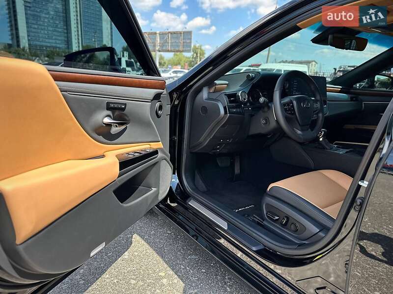 Седан Lexus ES 2024 в Киеве фото 39 Седан Lexus ES 2024 в Киеве