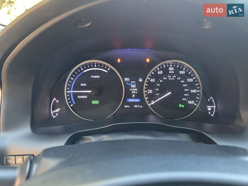 Седан Lexus ES 2014 в Бердичеве