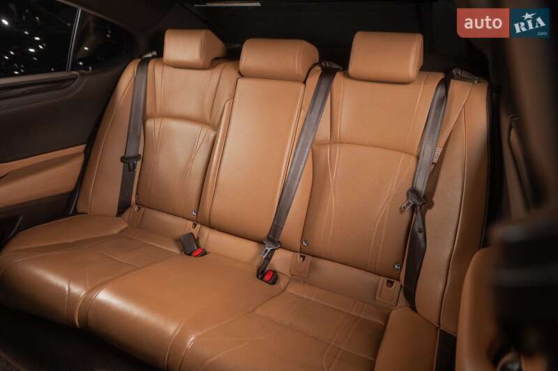 Седан Lexus ES 2019 в Одессе