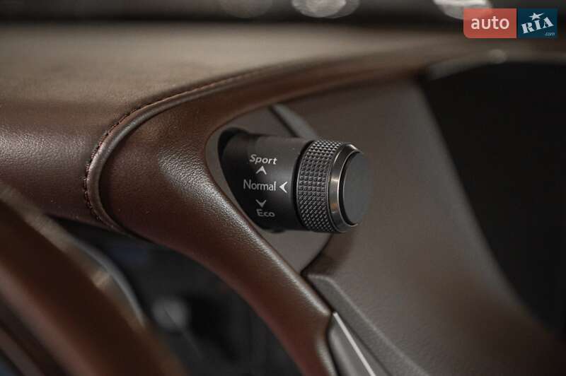 Седан Lexus ES 2019 в Одессе