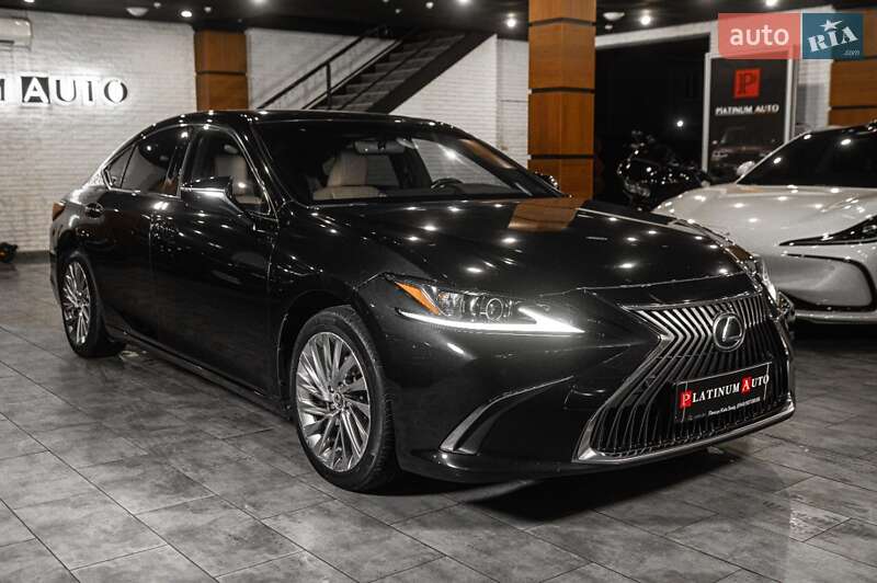 Седан Lexus ES 2019 в Одессе