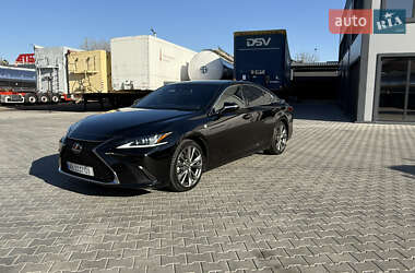 Седан Lexus ES 2019 в Вінниці
