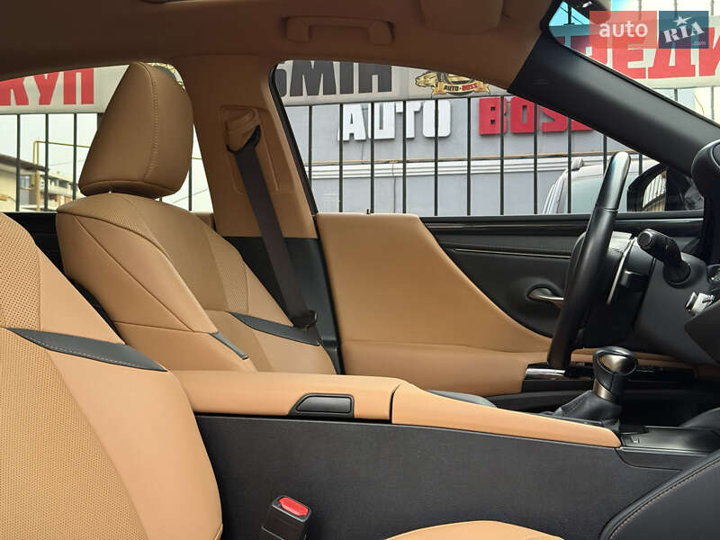 Седан Lexus ES 2021 в Миколаєві фото 43 Седан Lexus ES 2021 в Миколаєві
