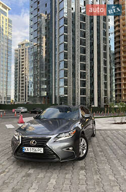 lexus es 2013 в Київ від професійного продавця Владислав