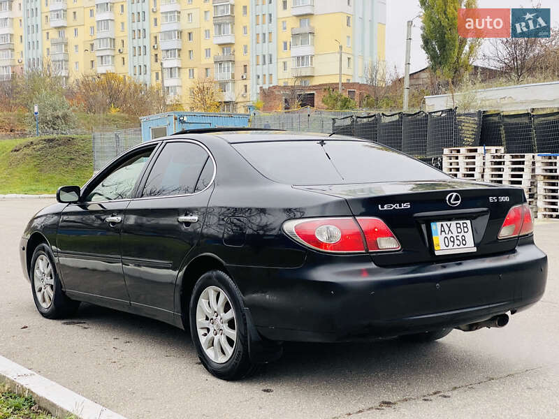 Седан Lexus ES 2003 в Харькове