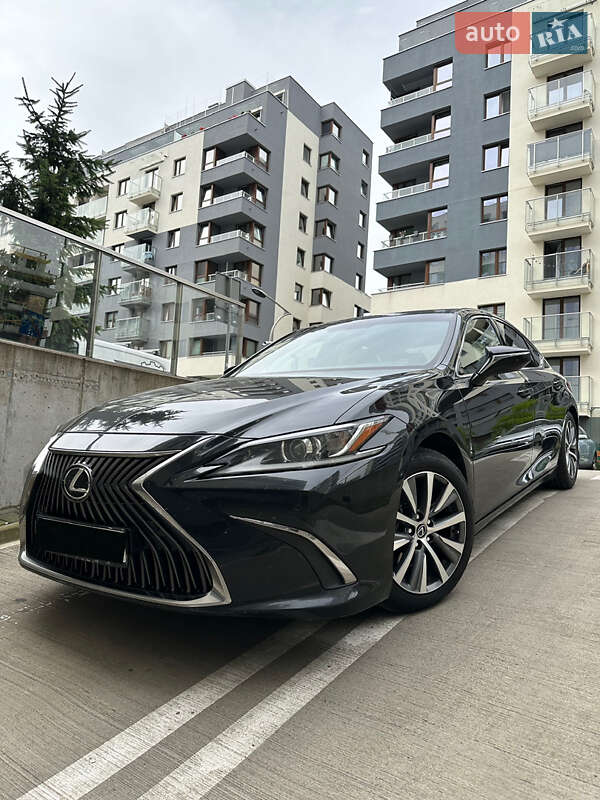 Седан Lexus ES 2018 в Луцьку фото 6 Седан Lexus ES 2018 в Луцьку