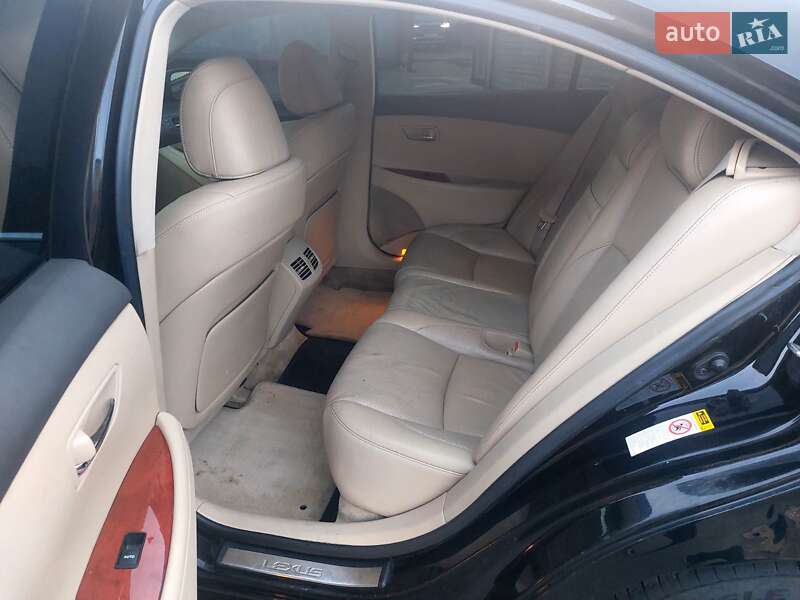 Седан Lexus ES 2008 в Виннице