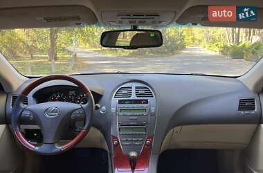 Седан Lexus ES 2007 в Новомосковске