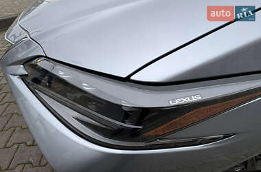 Седан Lexus ES 2023 в Белой Церкви