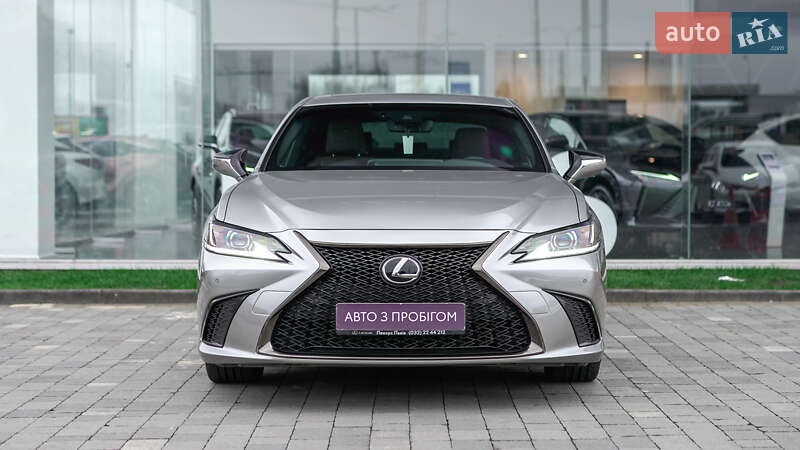 Седан Lexus ES 2023 в Львові фото 5 Седан Lexus ES 2023 в Львові