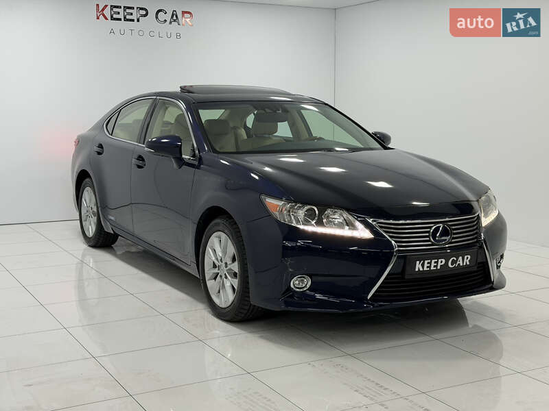 Седан Lexus ES 2015 в Одессе
