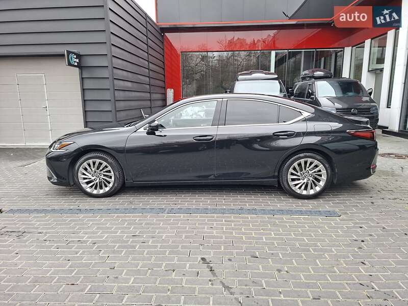 Седан Lexus ES 2022 в Одессе